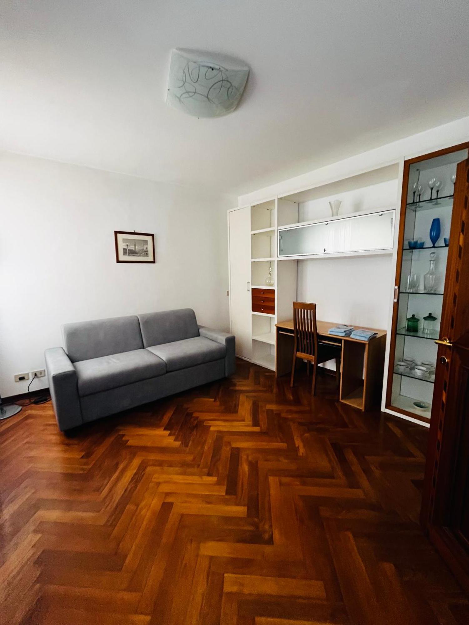 Casarosalia Apartment Venesia Bagian luar foto
