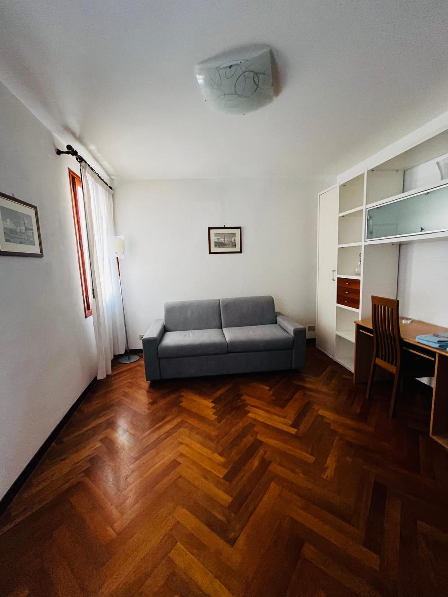 Casarosalia Apartment Venesia Bagian luar foto